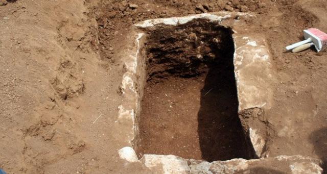 KABİR AZABI ÇEKMEYECEK 8 KİŞİ