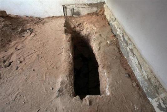 KABİR AZABI ÇEKMEYECEK 8 KİŞİ