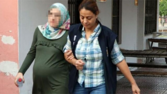2 yıldır kocan evde yok nasıl ha’mile kaldın' sorusuna öyle bir cevap verdi ki..