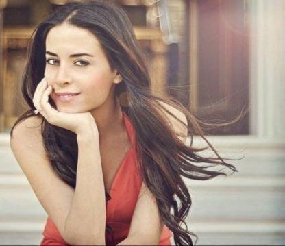 Arka sıradakiler diziisi'nin Sibell'i Deniz Sarıbaş'ın şimdiki halinni görünce çok şaşıracaksınıız..