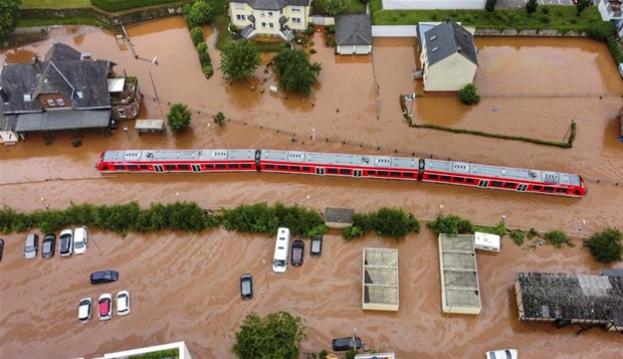Avrupada Felaket 100 yakın ölü binlerce kayıp var
