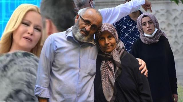 yasak aşk iddiası! Kelepçelenerek götürüldü