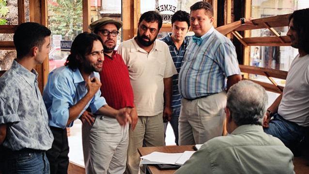 bir dönemlerin izlenme rekorları kıran dizisi ekmek teknesi..