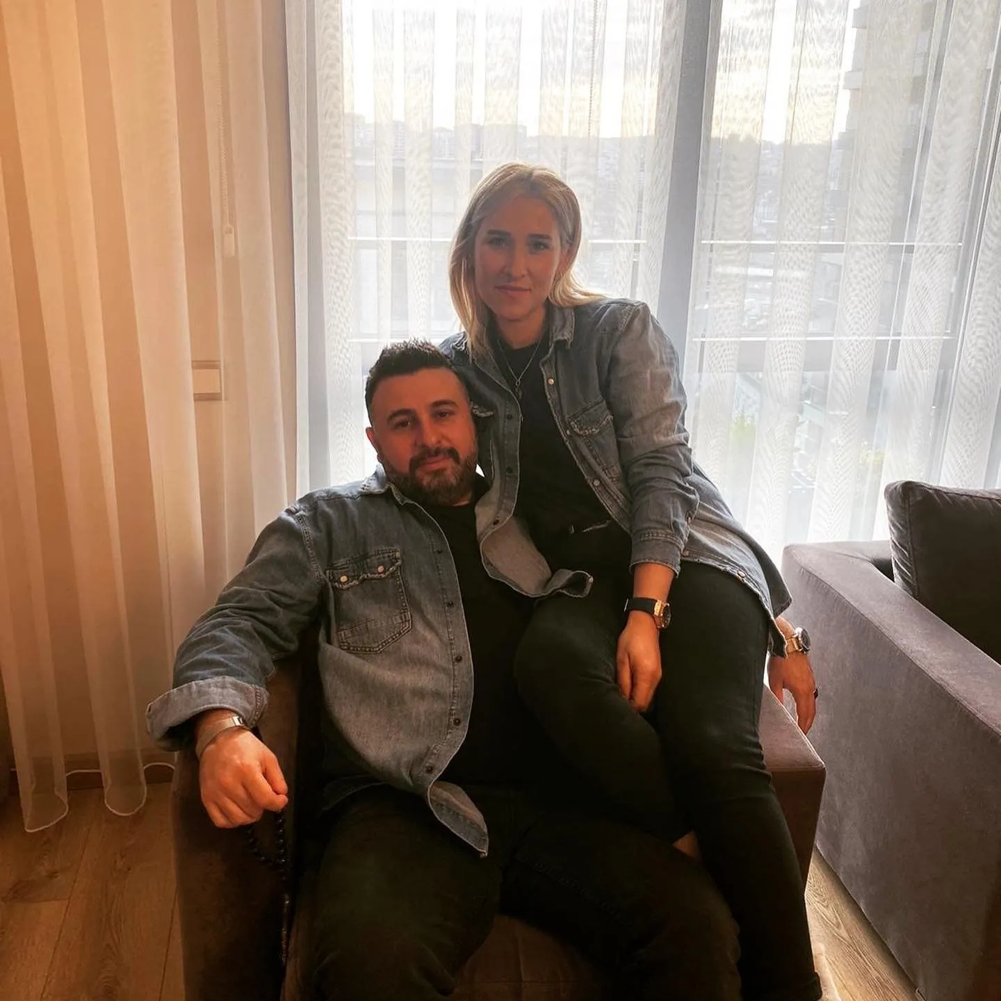 Survivor'a gözyaşlarıyla veda etmişti... Seda Ocak'ın 19 yıllık eşi bakın kim çıktı!
