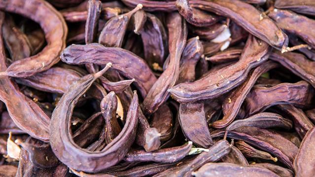 Keçiboynuzunu Yoğurtla Yerseniz