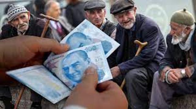 SSK Bağkur emeklisi için 2026 zam tahmini: Şaşırtıcı oran verildi