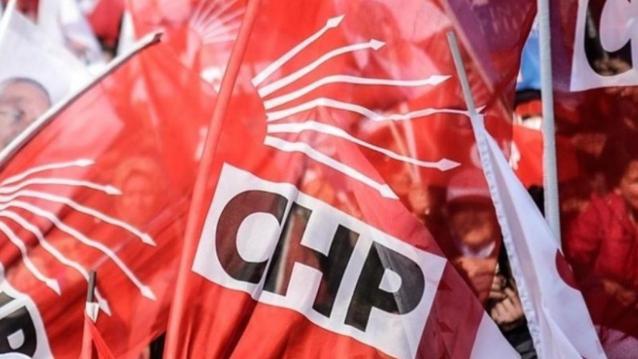 CHP'de yaprak dökümü!