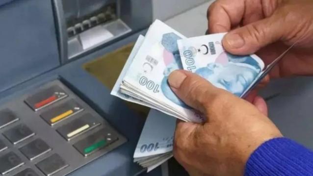 Emekli bayram edecek