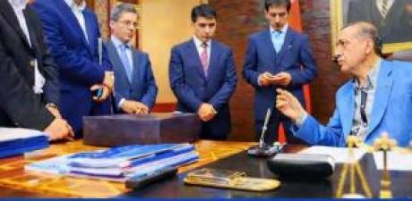 AK Parti’de şok istifa!