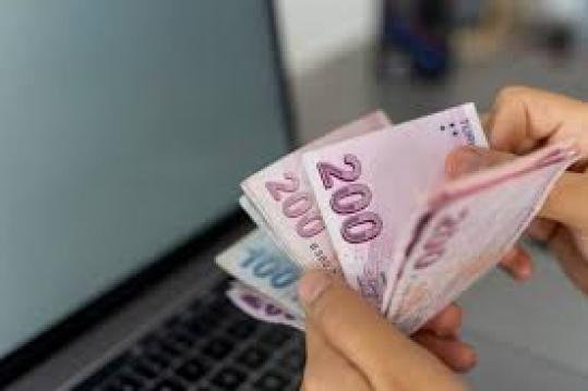 Emekli Bayram İkramiyelerinde Rekor Artış