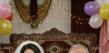 Anne ve baba, 22 yaşındaki kızlarını 70 yaşında zengin bir adamla evlenmeye zorladı. Ancak düğün gecesinden sonraki sabah kapıları acı bir haberle çalındı