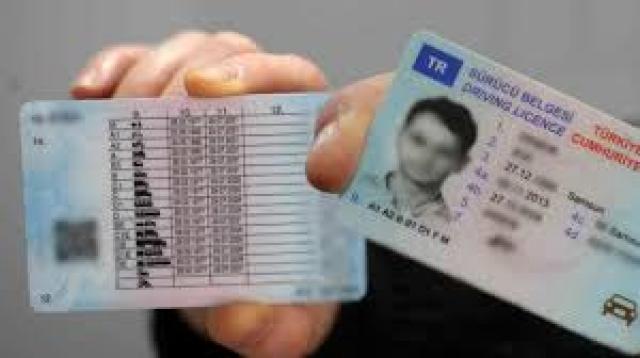 Ehliyete Yaş Sınırlamasımı Geliyor
