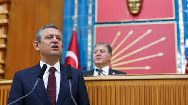 Siyasette Kritik Eşik