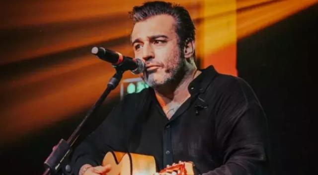 Sevilen sanatçılarımızdan