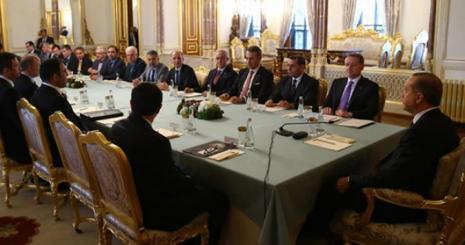 Cumhurbaşkanı Erdoğan, Gümüşdağ ve vakıf üyelerini kabul etti